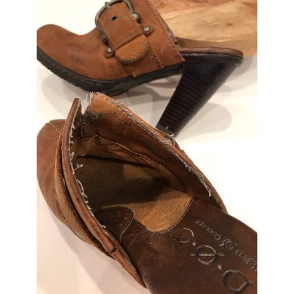 B.O.C. Born clog heels size 6 - Picture 8 of 9